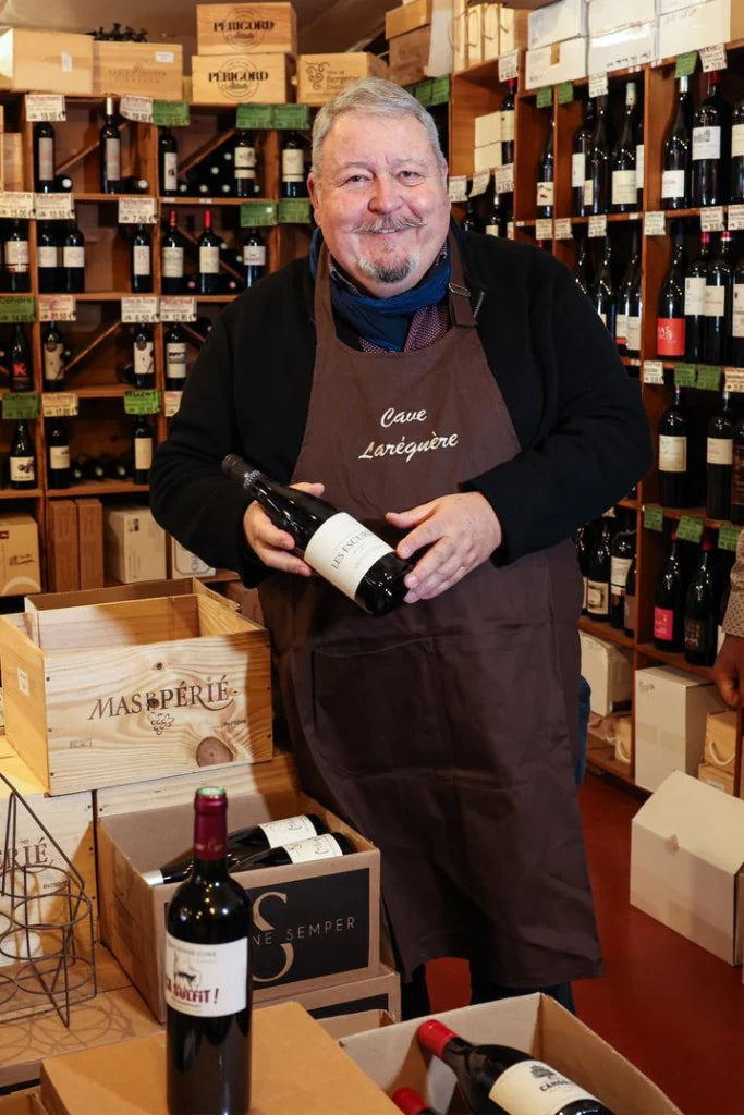 Michel Baraton, Maître Caviste, dans sa cave