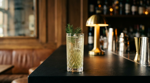Cocktail au sirop de sapin : la recette d'un long drink de forêt