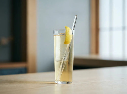 Highball japonais : whisky, eau gazeuse et un seul tour de cuillère