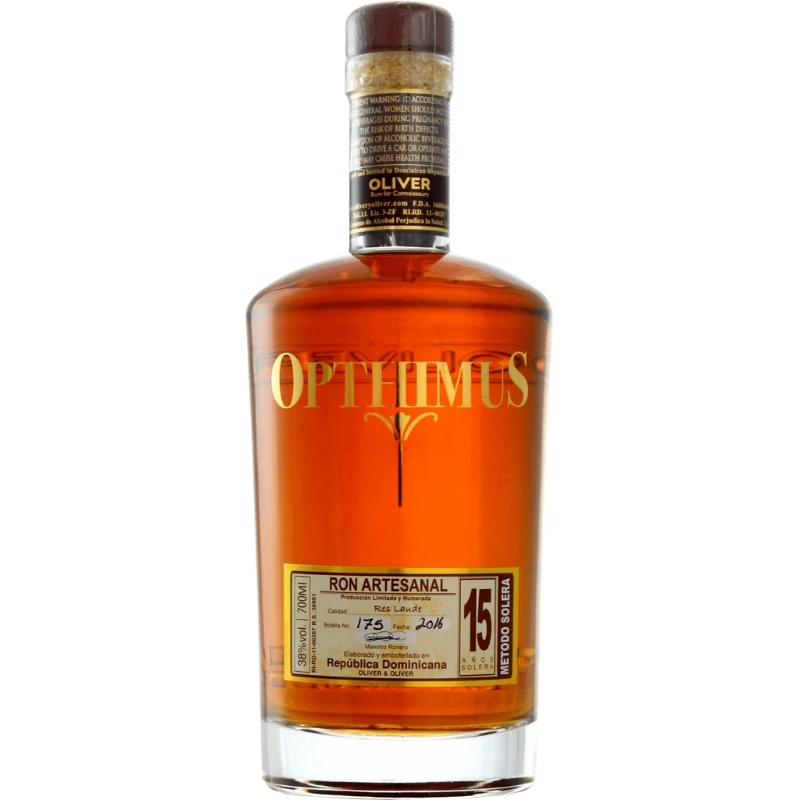 Bouteille de rhum vieux Opthimus 15 ans de la République dominicaine en 70cl