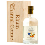 Bouteille de rhum blanc agricole martiniquais et son coffret bois
